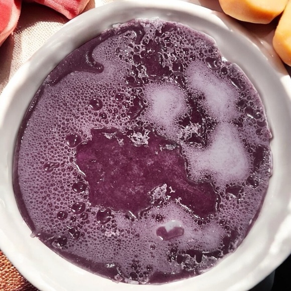 Vanilla rum body soap deer handmade  4x4in 9 shea butter & tea tree oil - Picture 3 of 3